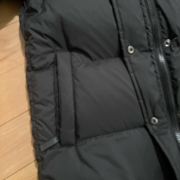 Quince Women's Responsible Long Down Puffer Jacket Black XS New with tags NWT - Picture 14 of 15
